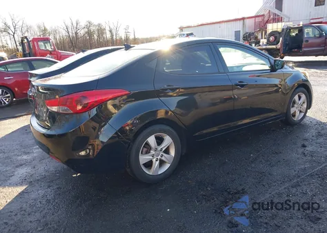 2013 Hyundai Elantra Gls z USA, uszkodzony, nr VIN 5NPDH4AE9DH369511